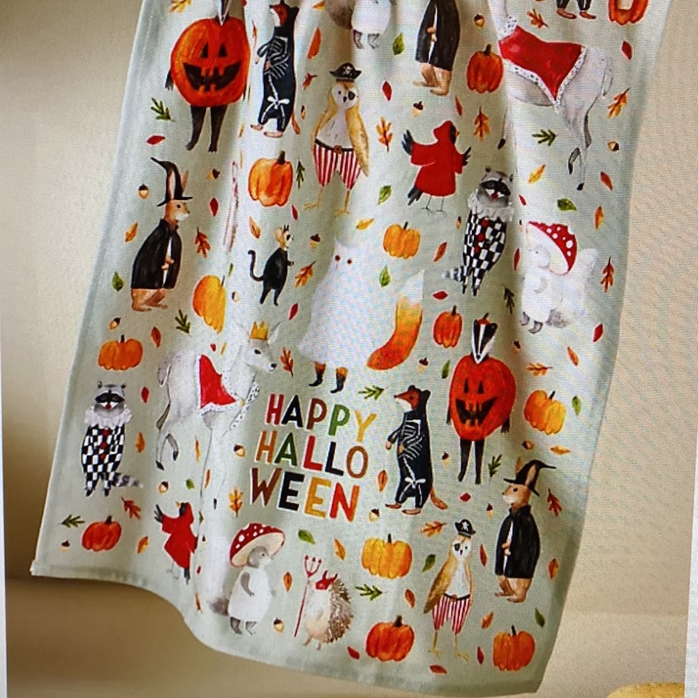 Anthropologie Tricks TREATS Dish Towel Halloween Animals Whimsigoth Fun Costumes